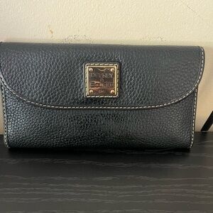 Dooney & Bourke Black Wallet with Gold Logo